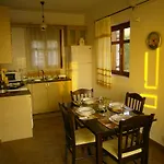 Atha-tina:traditional Stone Homes Tatil Evi Ayos Nikolaos