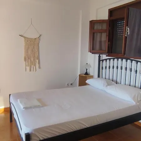 Dom wakacyjny Atha-tina:traditional Stone Homes *