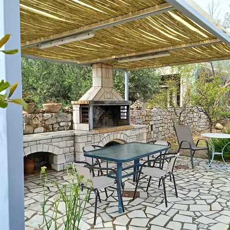 Atha-tina:traditional Stone Homes *