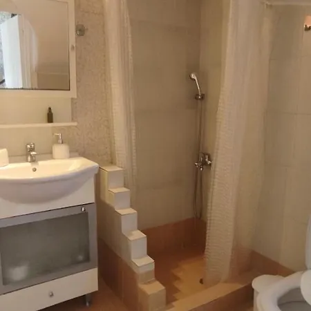 Atha-tina:traditional Stone Homes